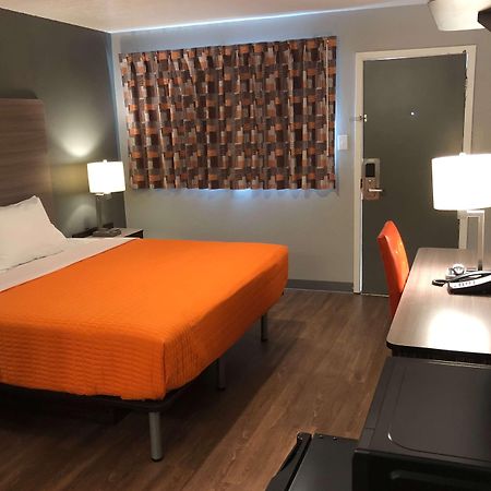Super 8 By Wyndham Sonora Motel Dış mekan fotoğraf