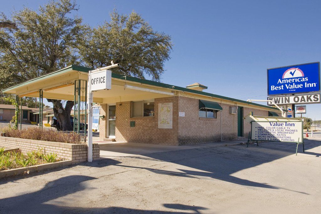 Super 8 By Wyndham Sonora Motel Dış mekan fotoğraf